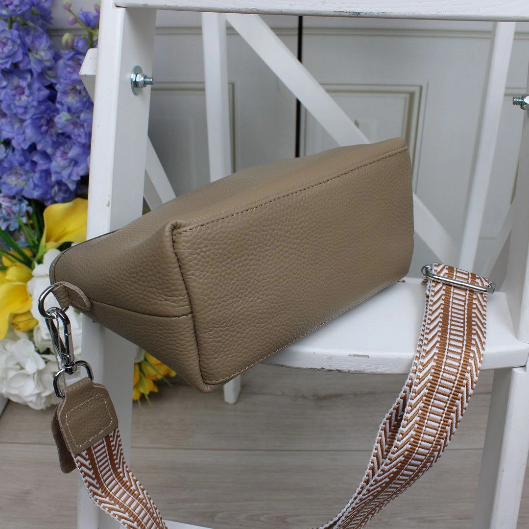 Елегантна сумка крос-боді бежева, шкіра – ідеально для подорожей